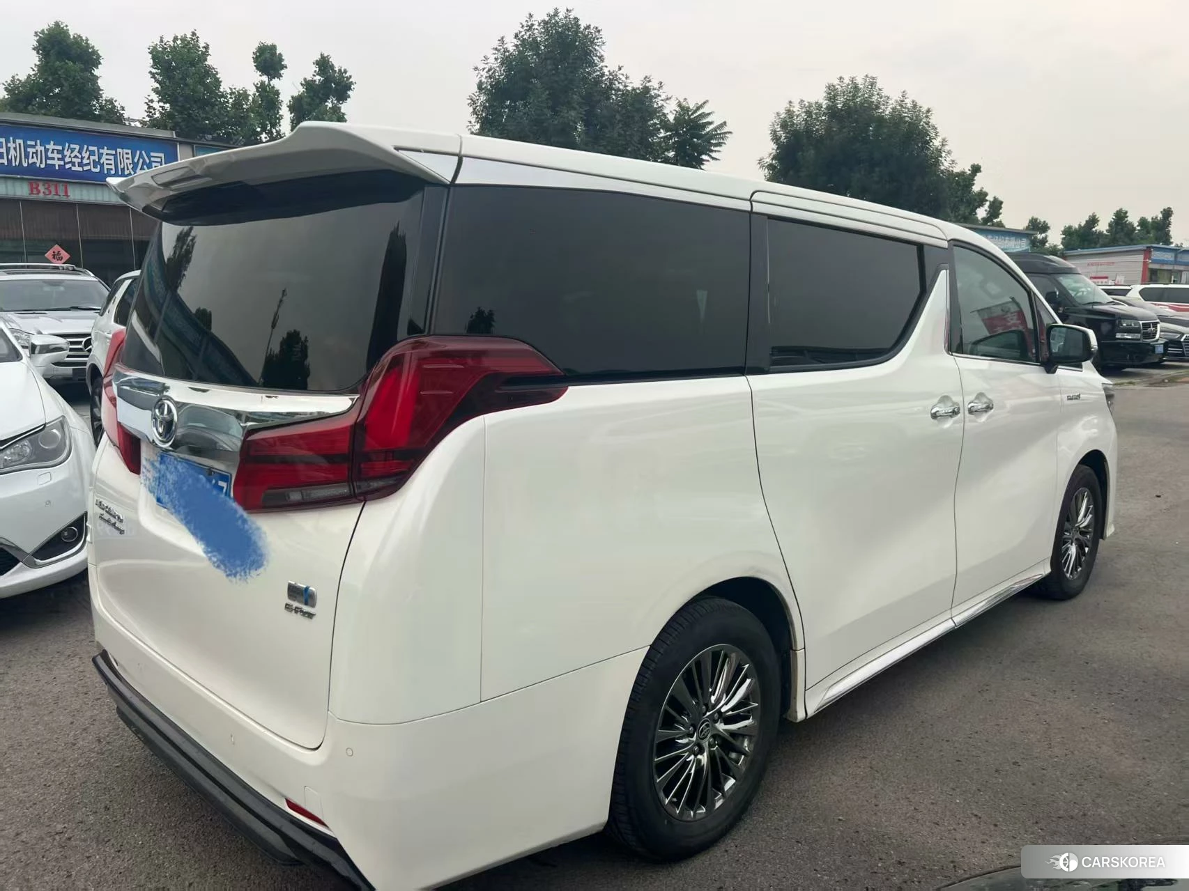 Toyota Elfa id 4498606 из Китая 8