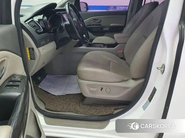 Kia All New Carnival id 3500153 из Кореи 18