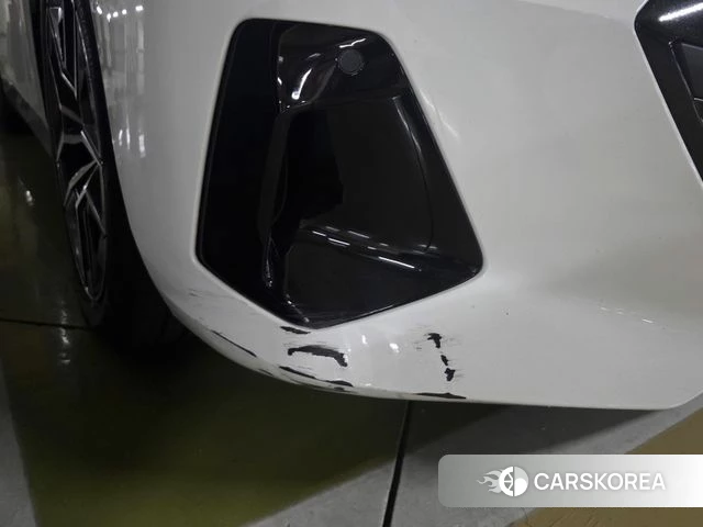 BMW 5 Series (G60) id 4486639 из Кореи 8