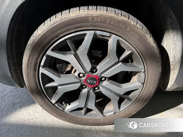 Kia Seltos id 3646873 из Кореи 18