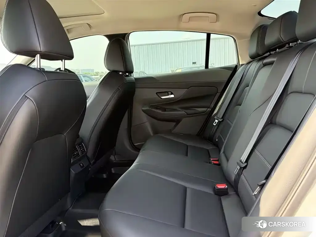 Nissan Sylphy id 4589159 из Китая 17