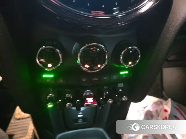 Mini Cooper S id 3734487 из Кореи 8