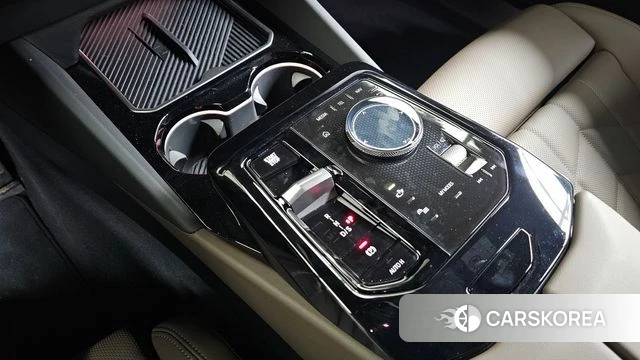 BMW 5 Series (G60) id 4756912 из Кореи 30