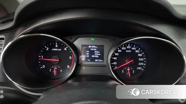 Kia The New Carnival id 3494622 из Кореи 18