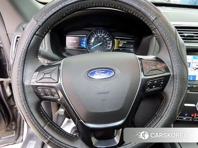 Ford Explorer id 3661969 из Кореи 18