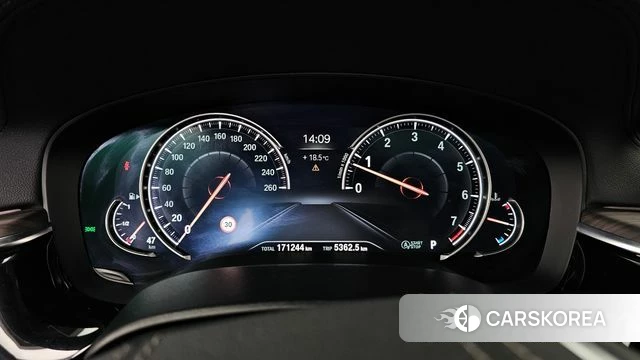 BMW 5 Series (G30) id 3880281 из Кореи 18