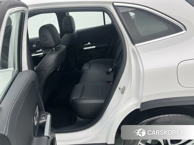 Mercedes-Benz GLA id 3968873 из Китая 26