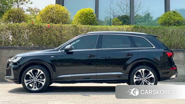 Audi Q7 id 4277209 из Китая 18