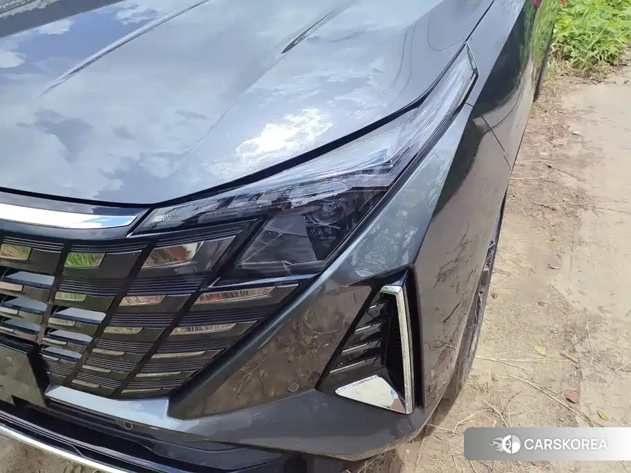 Chang'an UNI-Z New Energy id 4674435 из Китая 14