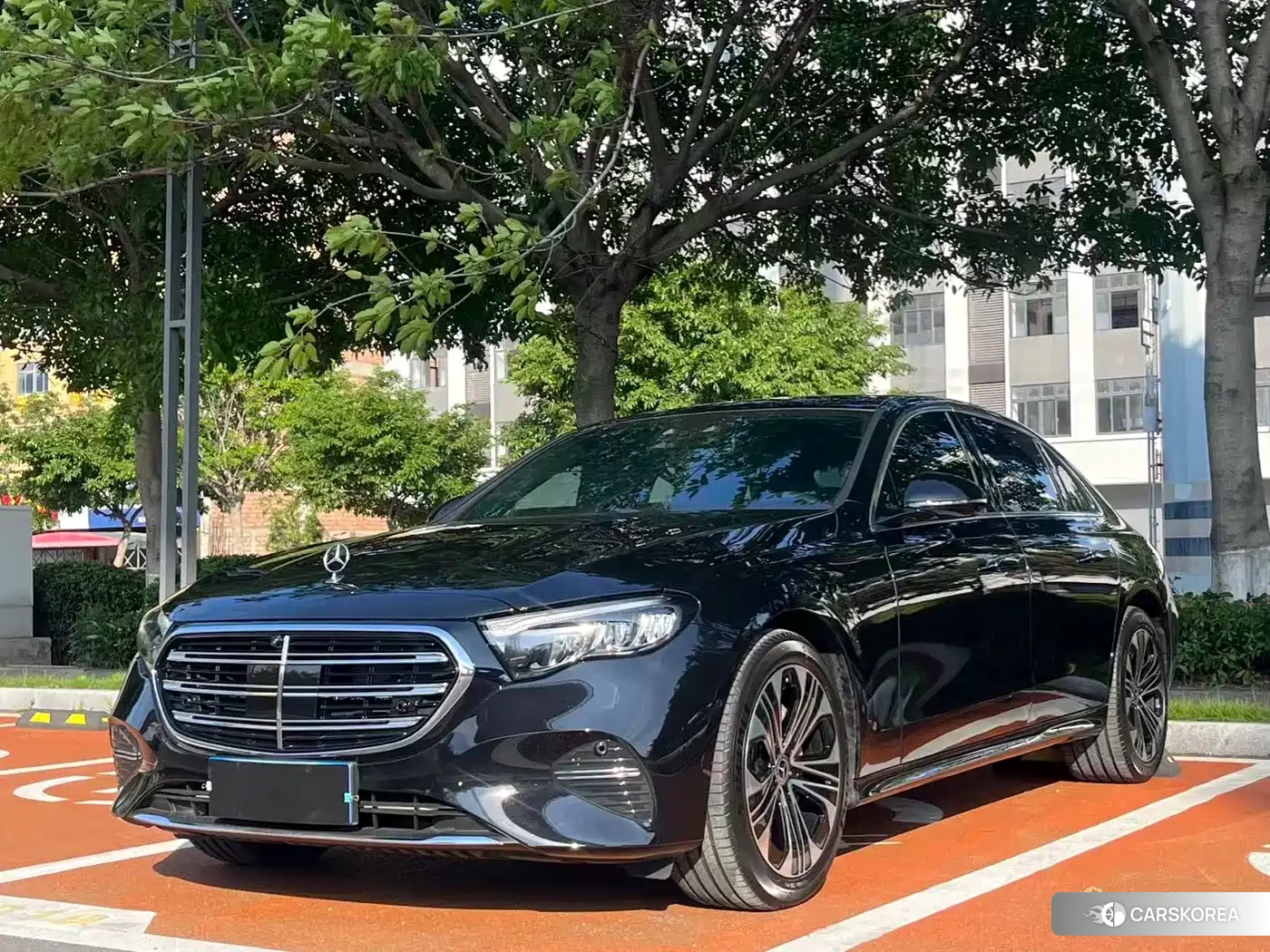 Mercedes-Benz E-Class id 4577735 из Китая 8