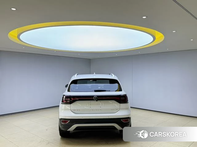 Volkswagen Exploring the shadow id 4278857 из Китая 24