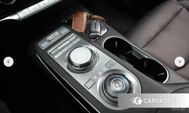 Genesis GV70 id 3833165 из Кореи 12