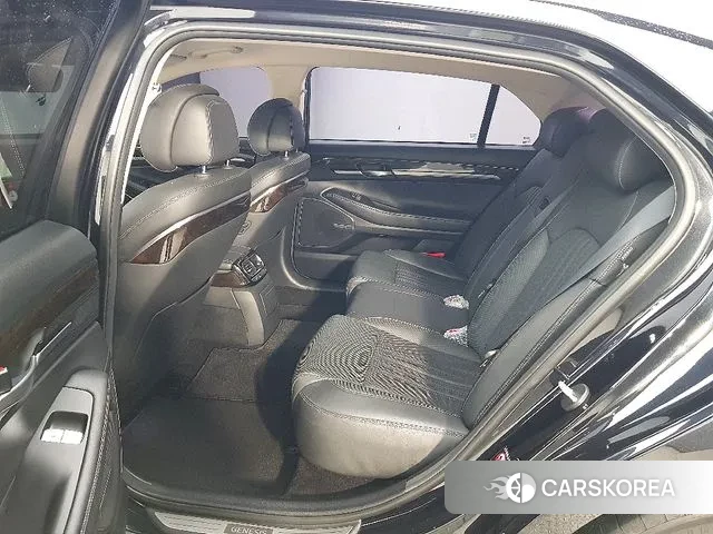 Genesis G90 id 3484649 из Кореи 18