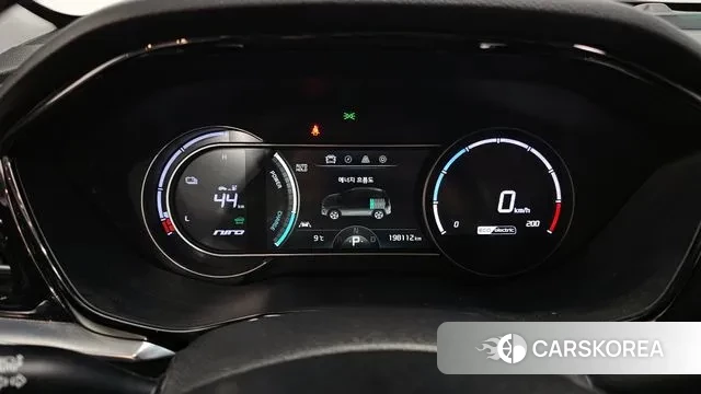 Kia Niro EV id 3747007 из Кореи 18