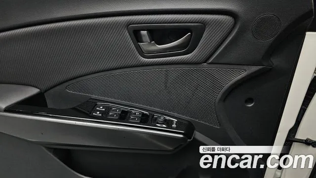 Ssangyong The New Tivoli id 2674075 из Кореи 18