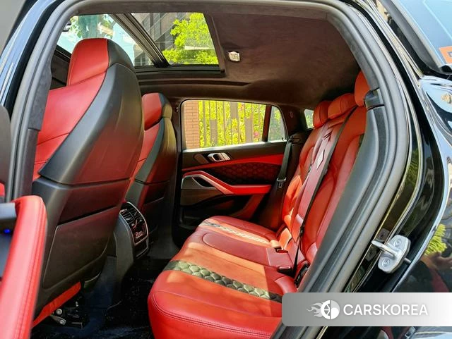 BMW X6 M id 4278214 из Китая 9