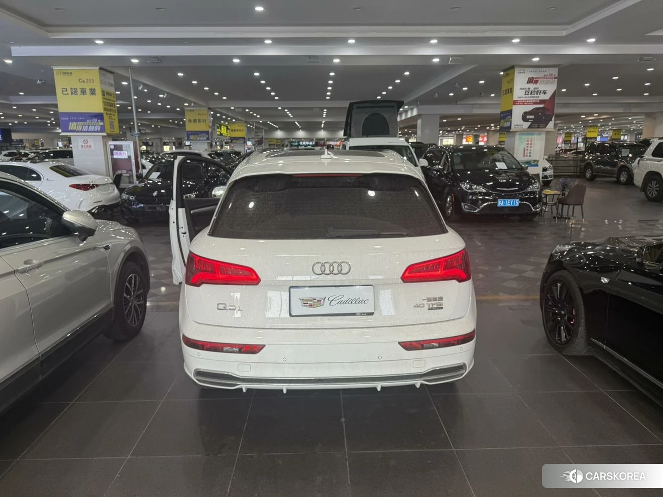 Audi Q5L id 4440812 из Китая 8
