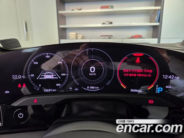 Porsche Taycan id 2719702 из Кореи 10