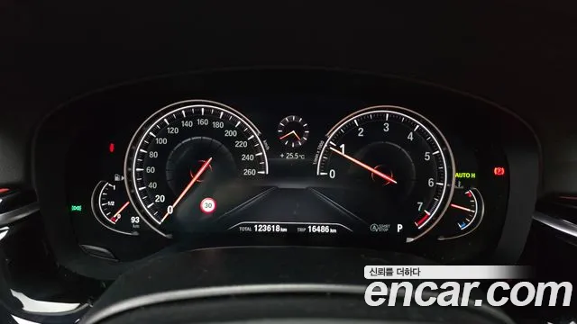 BMW 5 Series (G30) id 2672882 из Кореи 18