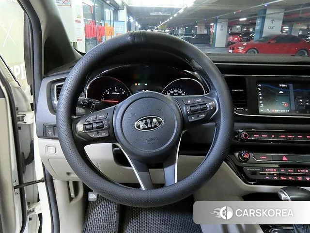 Kia The New Carnival id 4652333 из Кореи 18
