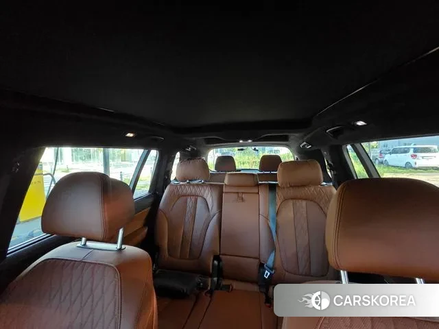 BMW X7 (G07) id 3020857 из Кореи 8