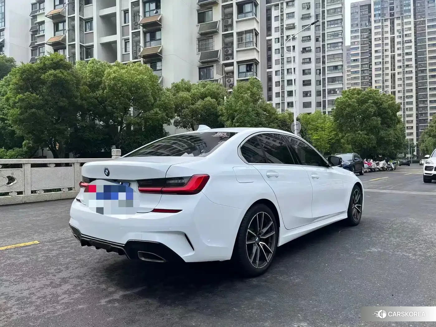 BMW 3 series id 4669507 из Китая 8
