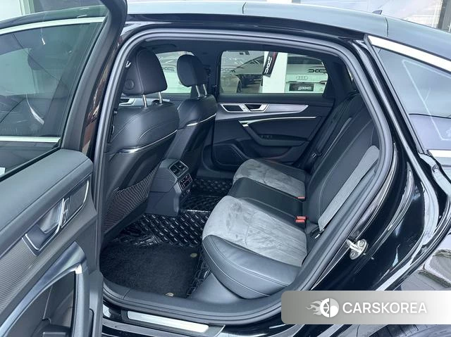 Audi A6L id 4258726 из Китая 32