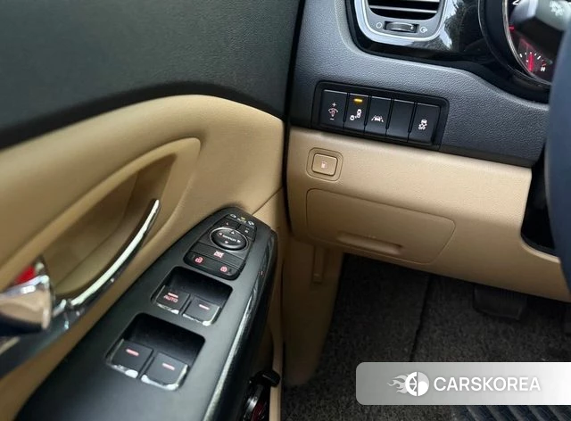 Kia The New Carnival id 4410799 из Кореи 9