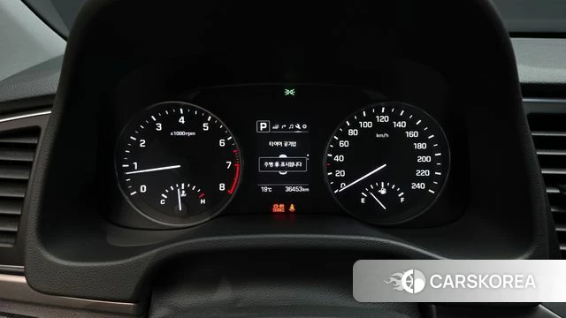 Hyundai Avante AD id 3846041 из Кореи 18