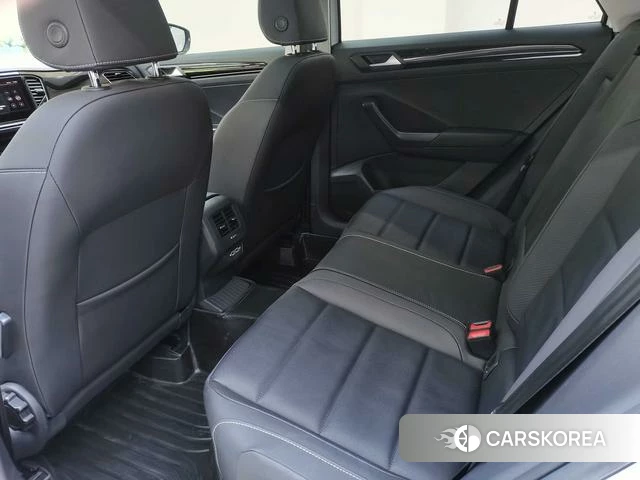 Volkswagen Exploring songs id 4290346 из Китая 19