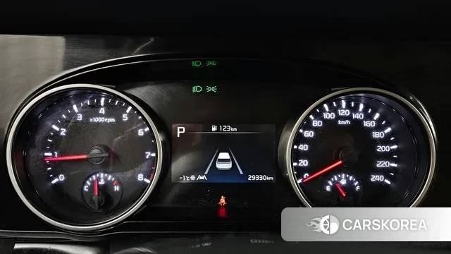 Kia Carnival 4th generation id 3596849 из Кореи 18