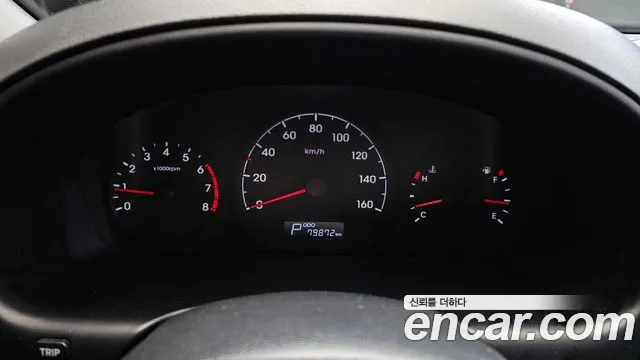 Hyundai The New Grand Starex id 2439771 из Кореи 18