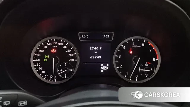 Infiniti Q30 id 3526065 из Кореи 18