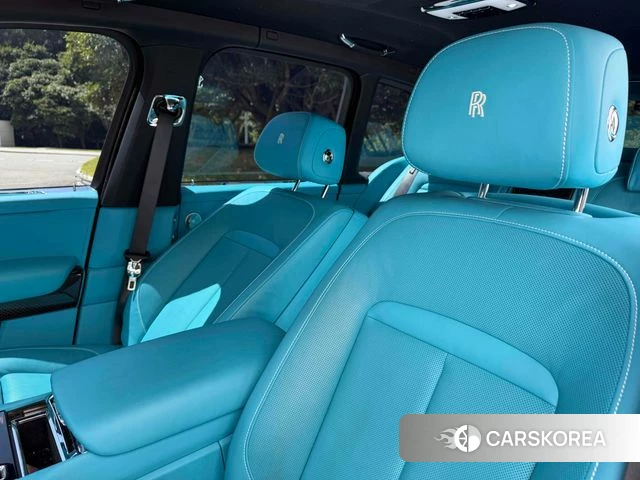 Rolls-Royce Cullinan id 4623928 из Кореи 17