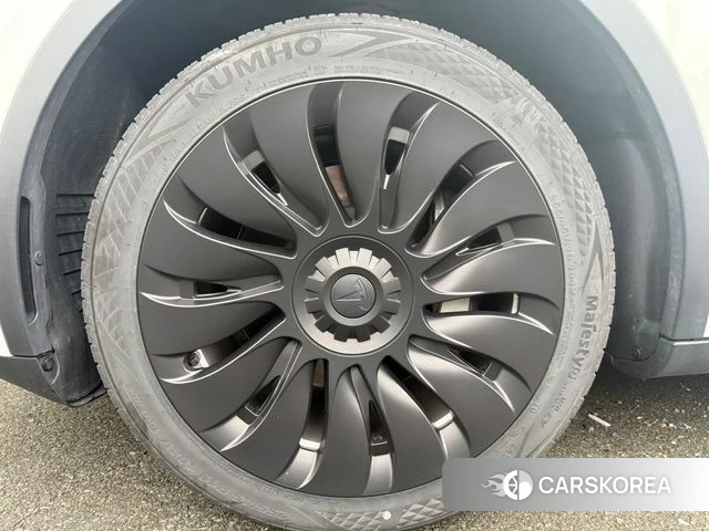 Tesla Model Y id 4274835 из Кореи 11