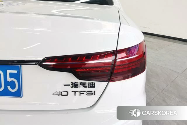 Audi A4L id 3908348 из Китая 15