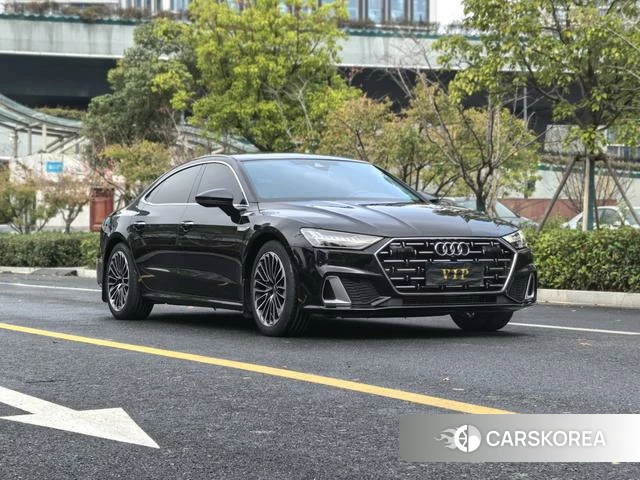 Audi A7L id 4272810 из Китая 8