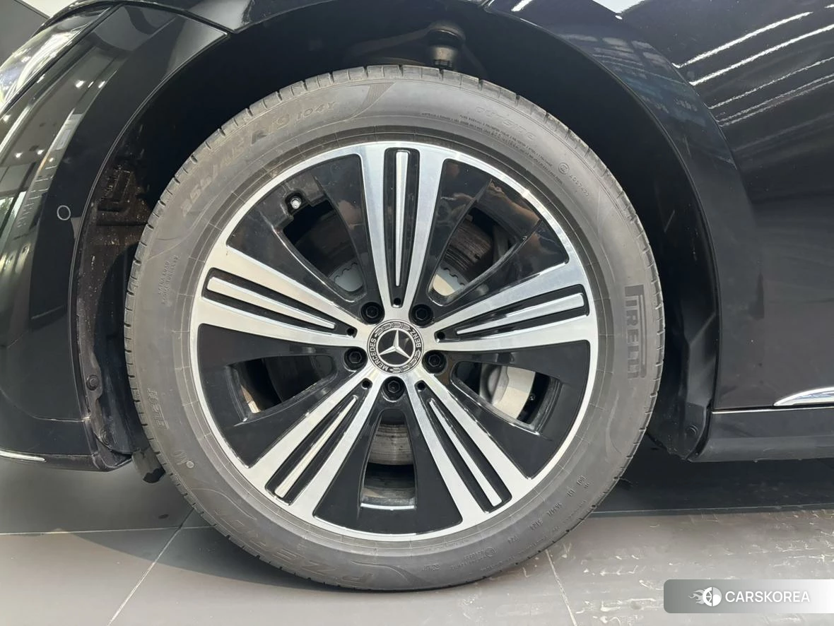 Mercedes-Benz EQE id 4479378 из Китая 17