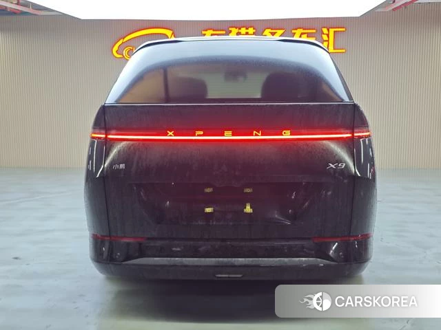 Xiaopeng Motors Xiaopeng X9 id 4239914 из Китая 21