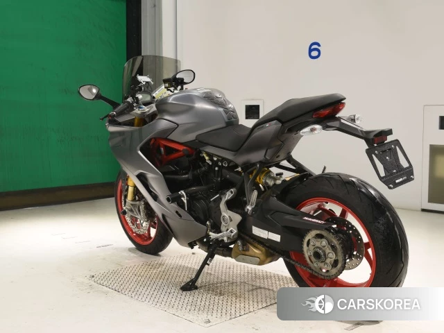 Ducati SUPERSPORT S id 4347789 из Японии 8