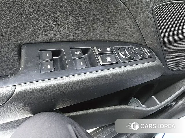 Hyundai The New Avante AD id 3368375 из Кореи 18