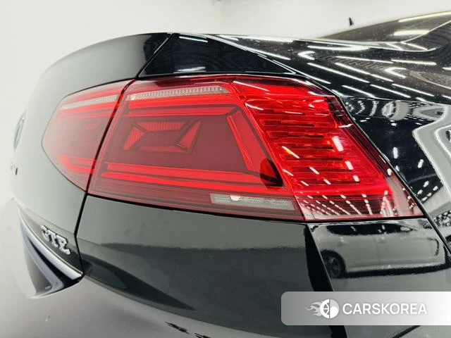 Volkswagen Magotan PHEV id 4271306 из Китая 31