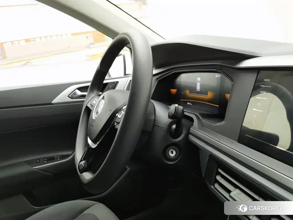 Volkswagen Polo id 4545693 из Китая 22