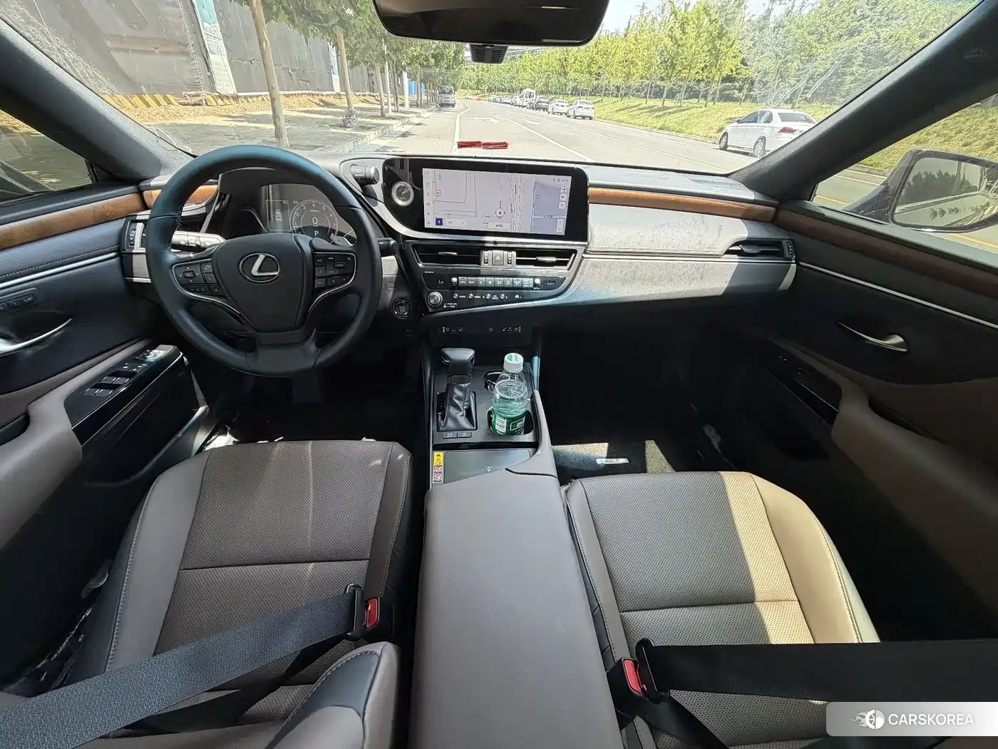 Lexus ES id 4539249 из Китая 8