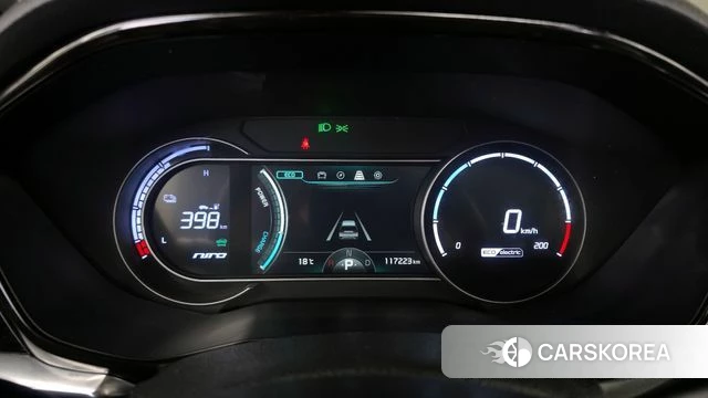 Kia Niro EV id 3923538 из Кореи 18