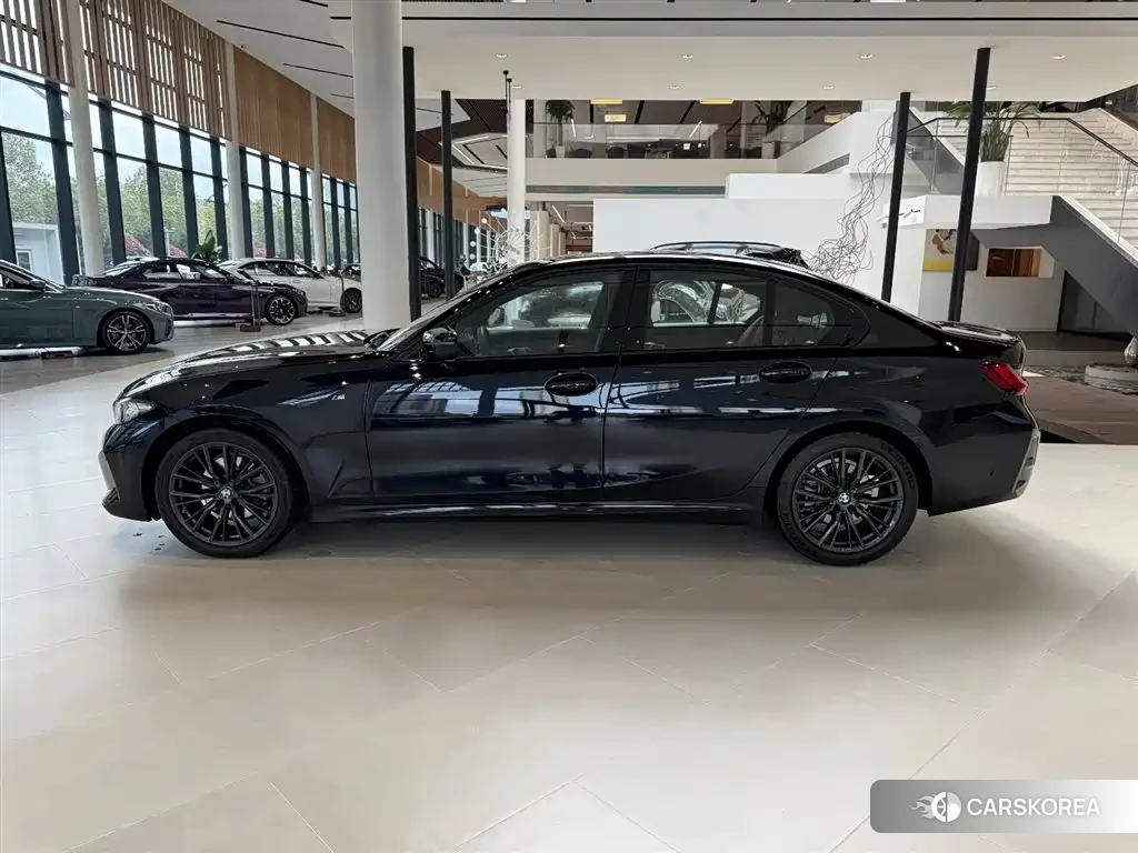 BMW 3 series id 4553897 из Китая 14
