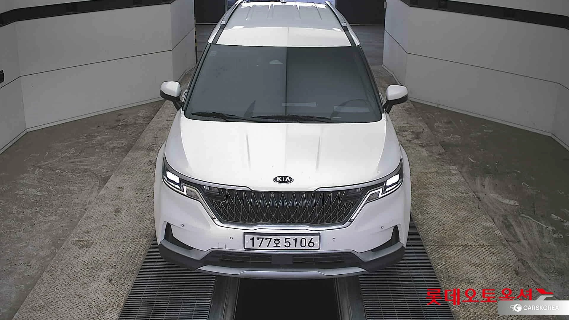 Kia Carnival id 3882166 из Кореи 35