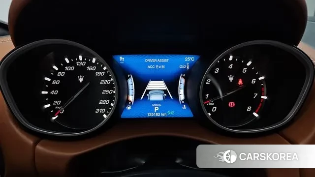 Maserati Levante id 2895966 из Кореи 18