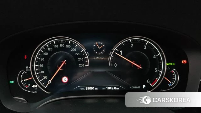BMW 5 Series (G30) id 4882703 из Кореи 31