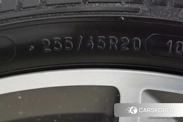 Audi Q5L id 4334883 из Китая 22